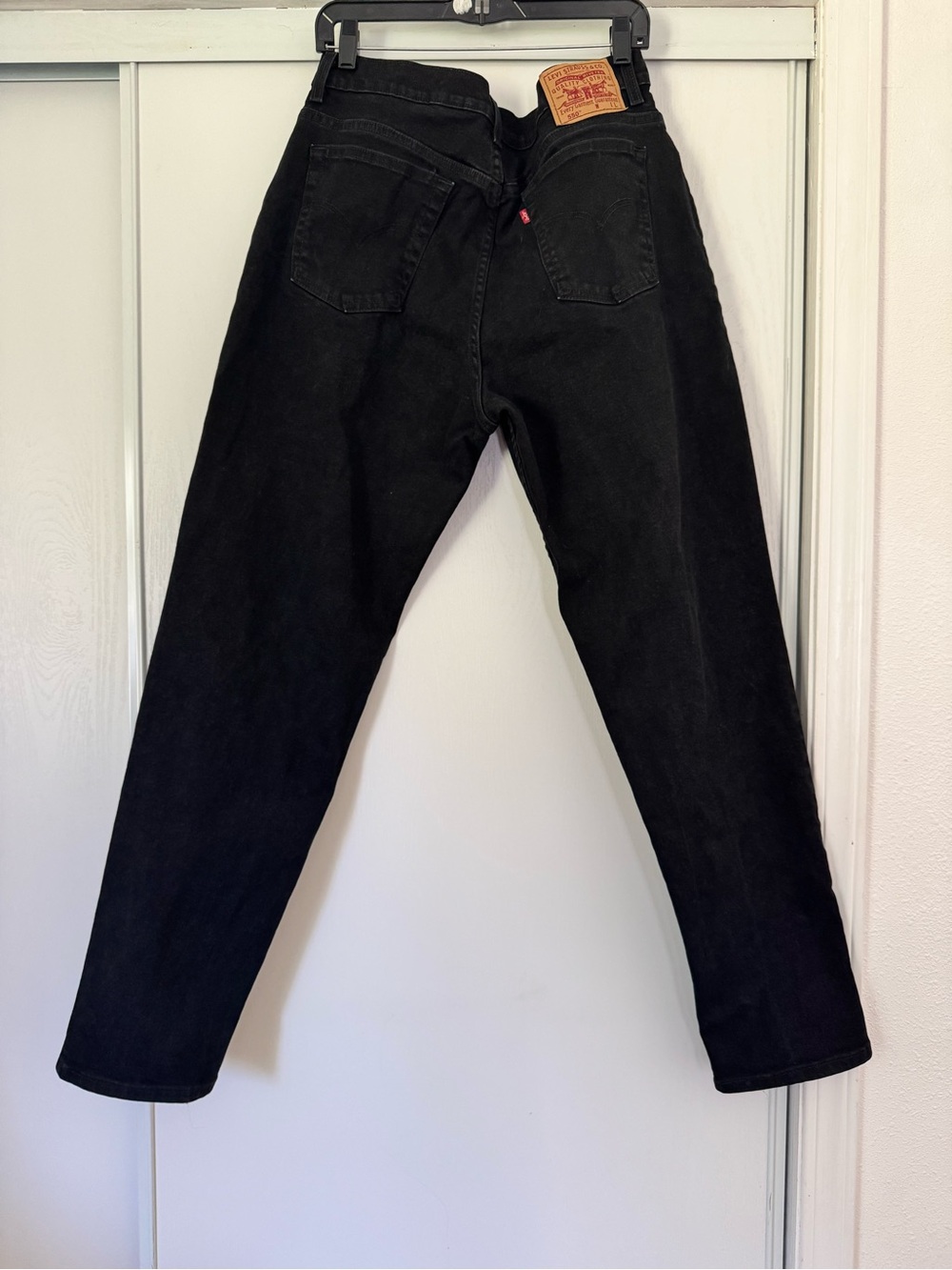 Vintage Levi's 550 Relaxed Fit Tapered Leg Jeans